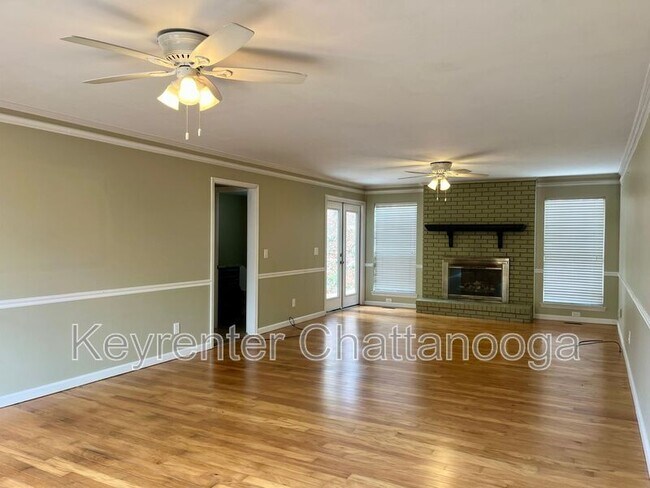 Building Photo - 6528 Harbor View Dr
