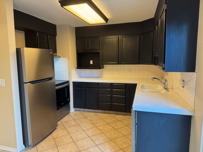 Building Photo - 3br/2ba house with finished basement, two car garage/shop and fully fenced yard  **CENTRAL AC**