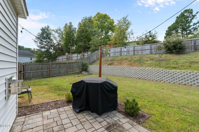 Building Photo - 620 Overland Ct