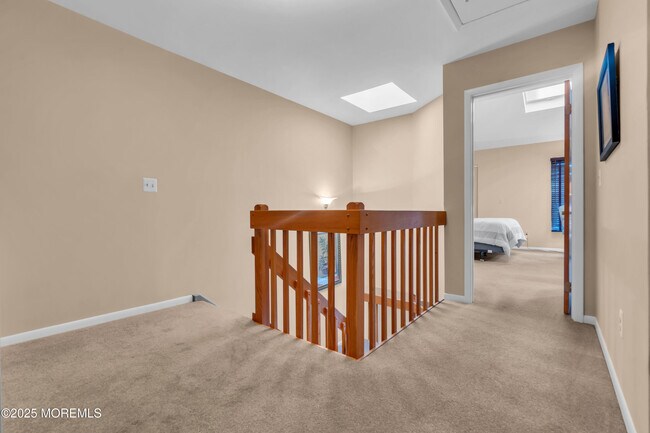 Building Photo - 4 Black Pine Ln