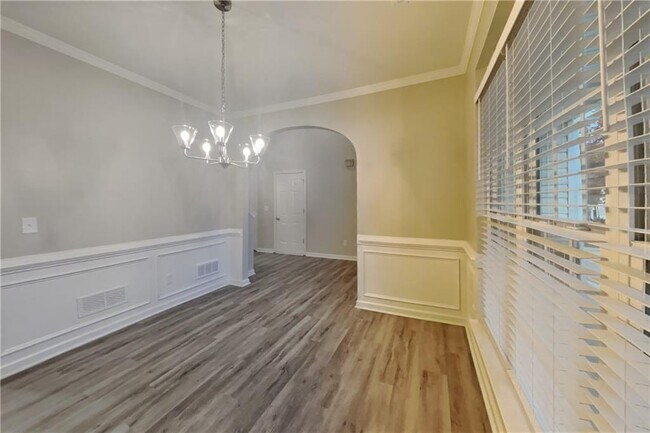 Building Photo - 15 Jessica Ln