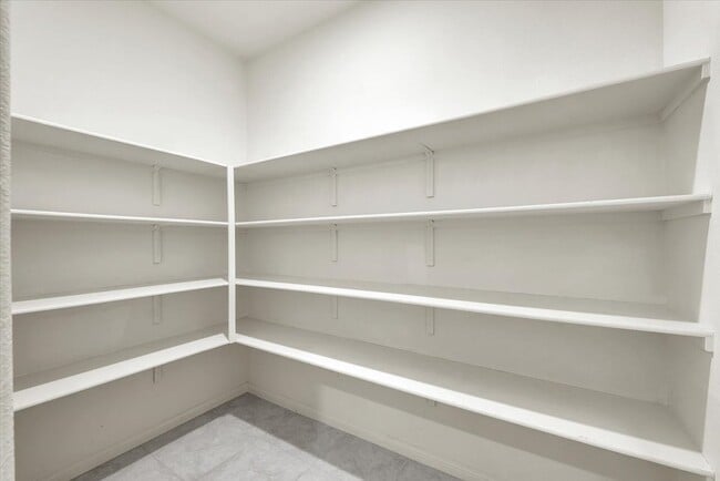 Building Photo - 4709 N Park St