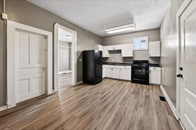 Building Photo - 1833 Orleans St