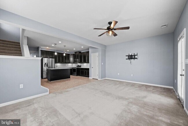 Building Photo - 32 Healey Ct