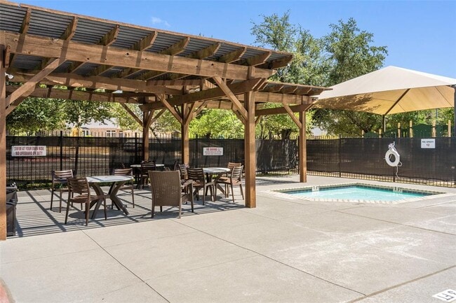 Building Photo - 12813 Withers Way