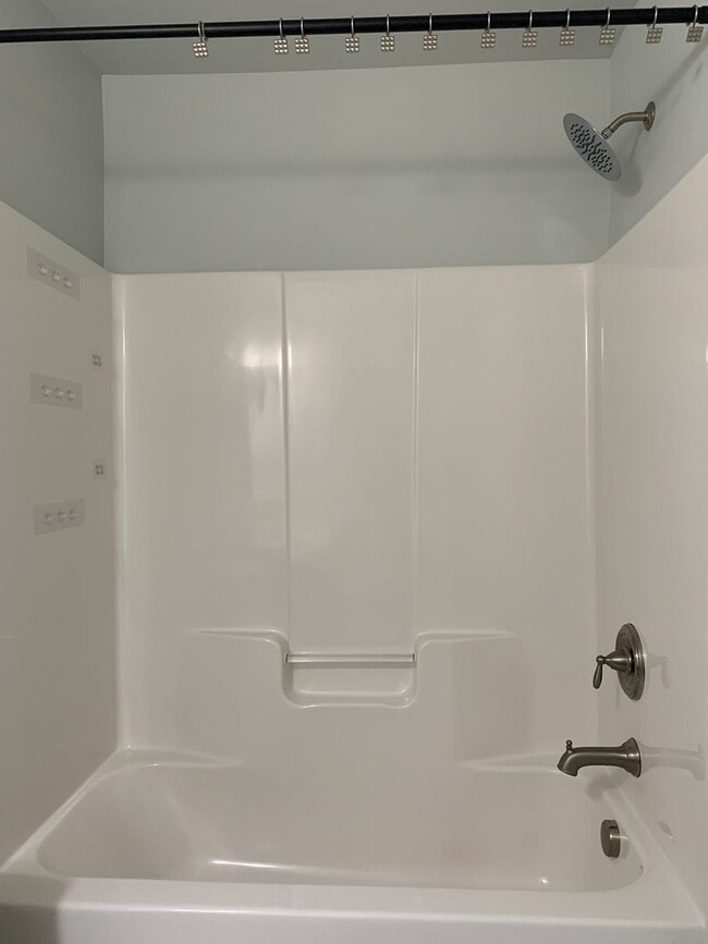 Building Photo - Luxurious Garner Home, Fenced Yard, Commun...
