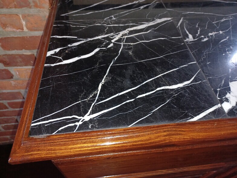 Building Photo - 268 Bond St