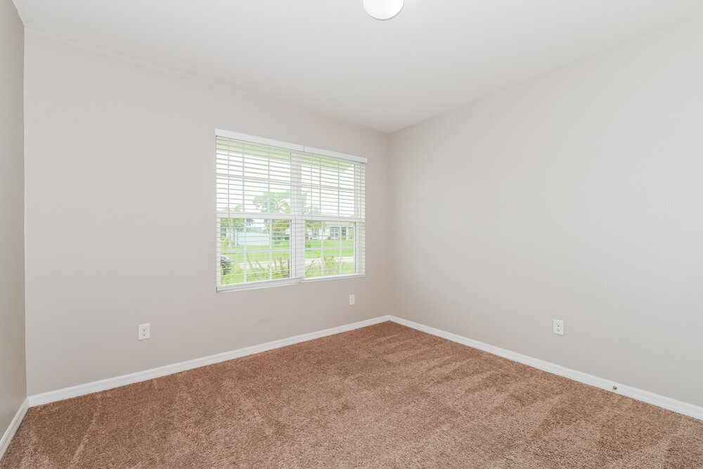 Building Photo - 31 NE 9th Pl