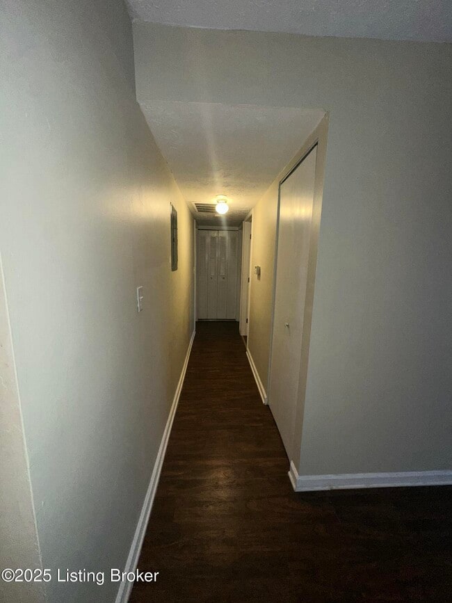 Building Photo - 3502 Lodge Ln