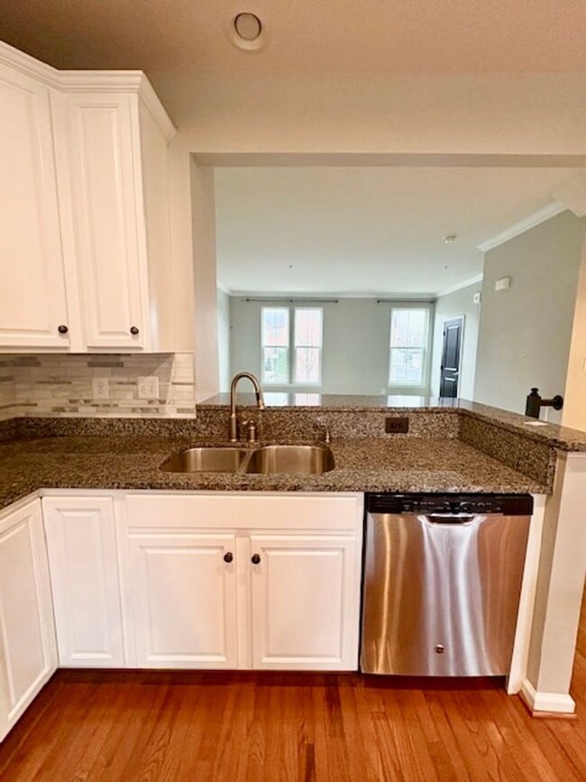 Building Photo - 3542 Spring Street S