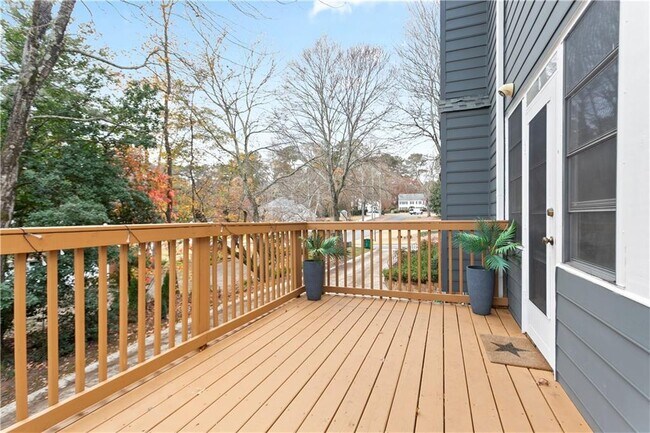 Building Photo - 1510 Wood Thrush Way