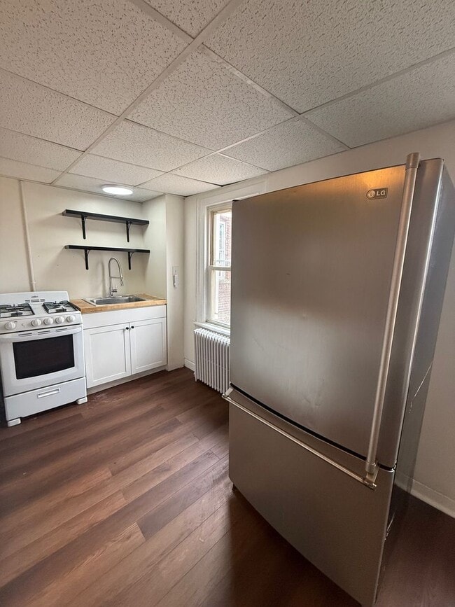 Building Photo - 115 Liberty St