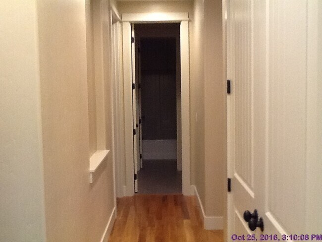 Building Photo - Beautiful home located  in Meridian