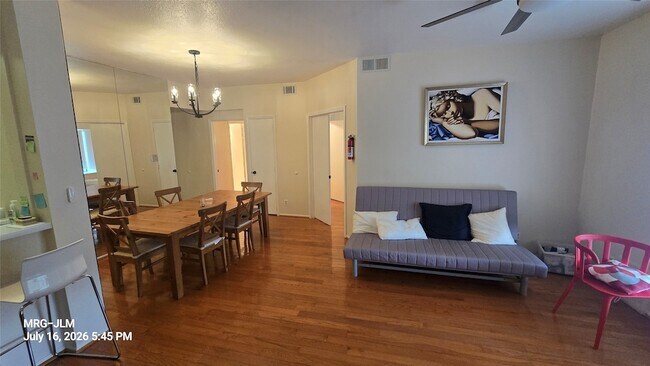 Building Photo - 2207 S Braeswood Blvd