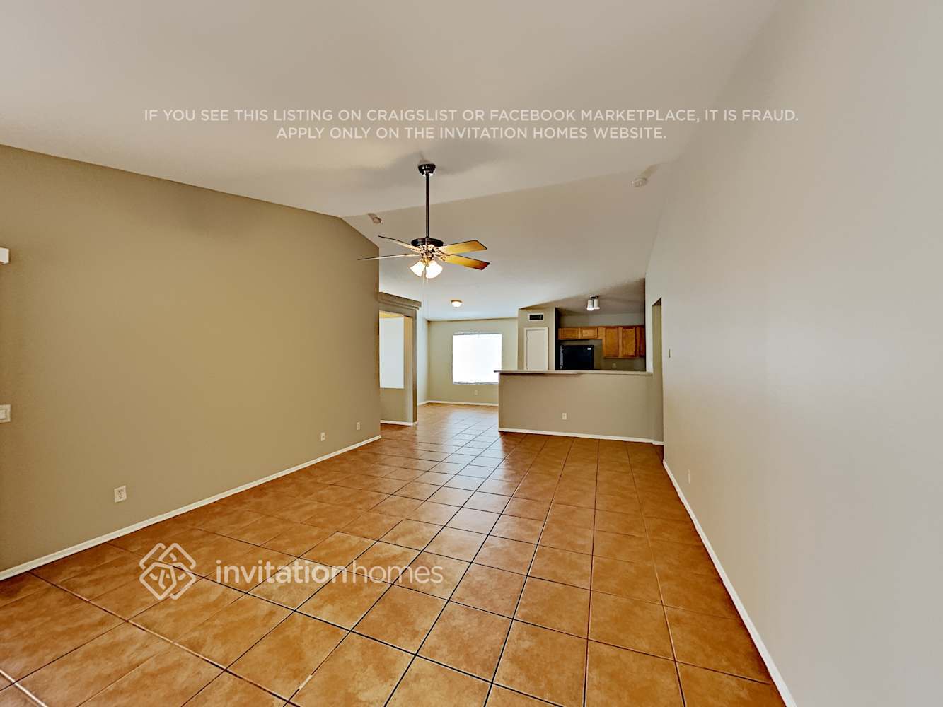 Building Photo - 8930 W Avalon Dr