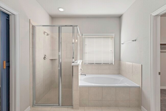 Building Photo - 22025 Abigail Way