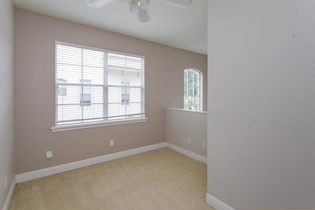 Building Photo - 832 Ellwood Ave