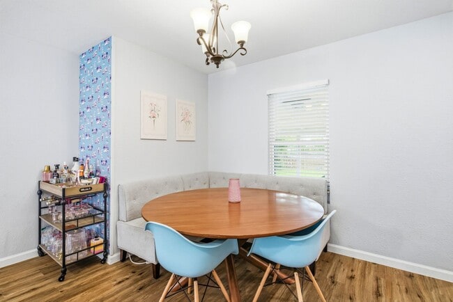 Building Photo - TCU-2712 Frazier Ave