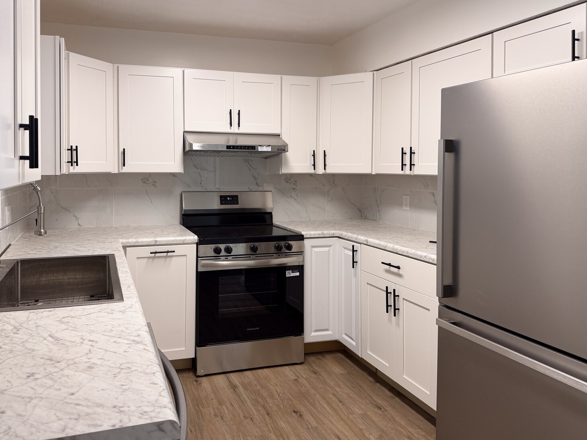 Building Photo - 1307 Sweet Pine Dr
