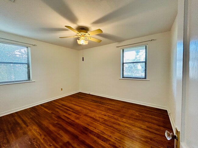 Building Photo - 1258 Monterey St