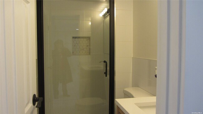 Building Photo - 367 Columbus Pkwy