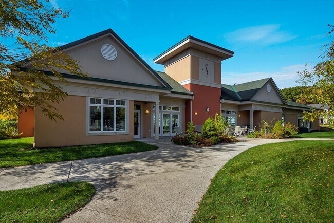 Building Photo - 20 Northwood Dr