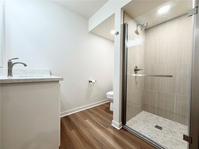 Building Photo - 14911 Dutchmans Dr