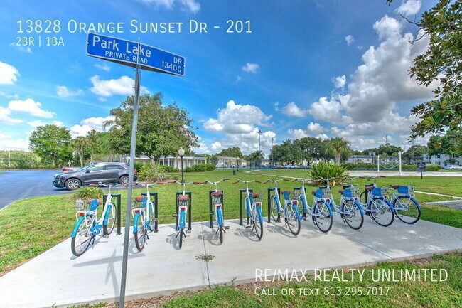 Building Photo - 13828 Orange Sunset Dr