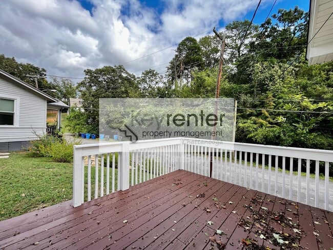 Building Photo - 904 Boylston St