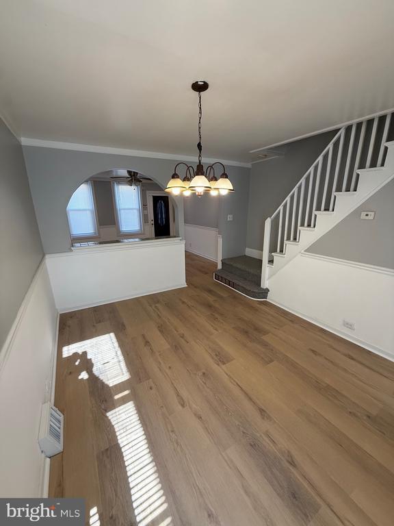 Building Photo - 2140 Ann St