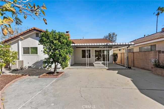Building Photo - 7425 Garden Grove Ave