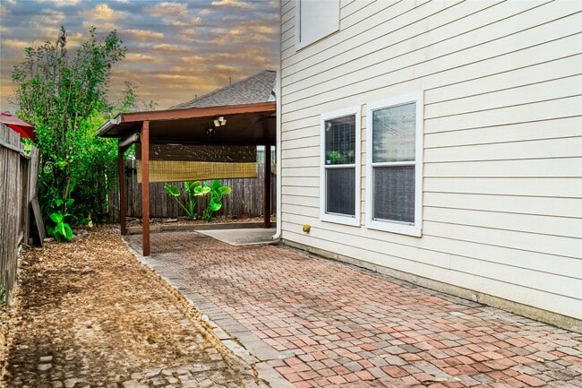 Building Photo - 12819 Wisteria Park Dr