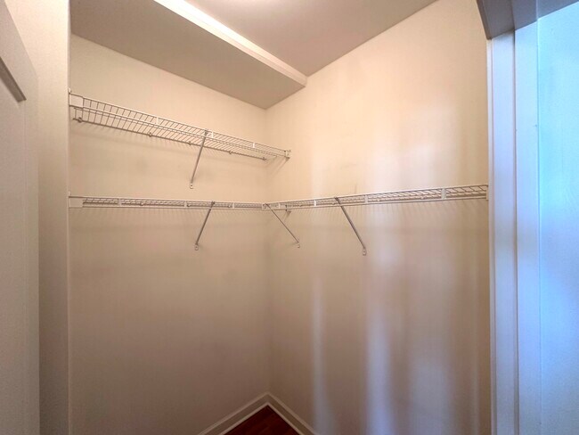 Building Photo - 1400 S Michigan Ave