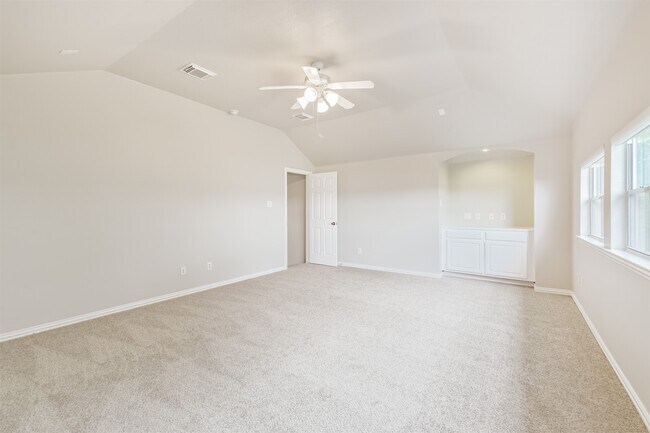 Building Photo - 6 Cordella Pl