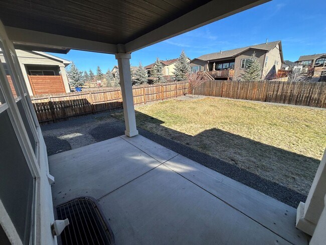 Building Photo - Absolutely Gorgeous 5-Bed 4-Bath with 3-car Garage Home!