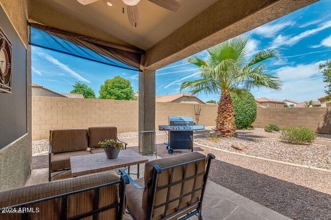 Building Photo - 2298 E Ebony Dr