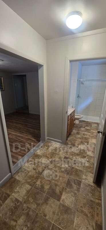 Building Photo - 1341 Brislin Rd