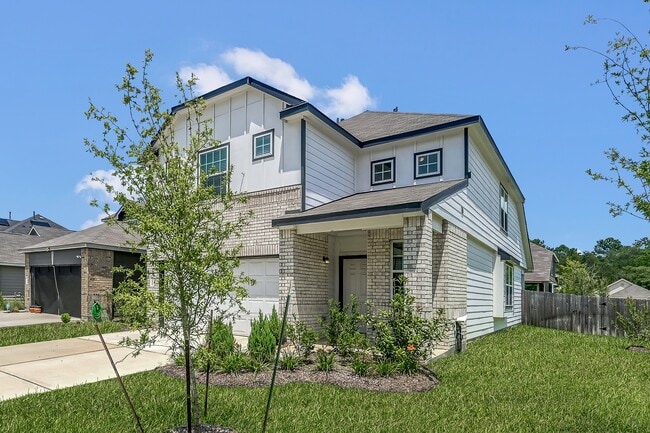 Building Photo - 2237 Raider Dr