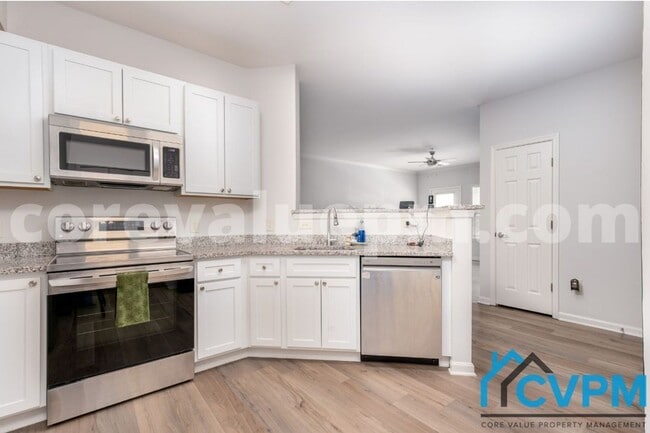 Building Photo - 1688 Fallowfield Ct