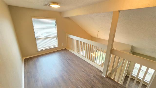 Building Photo - 6301 Fairlane Dr
