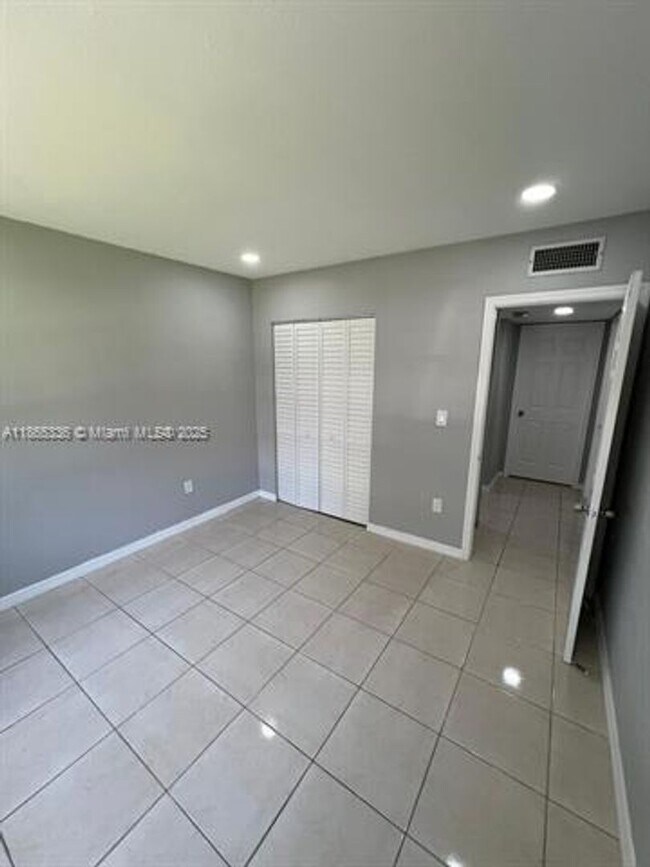 Building Photo - 7953 SW 104th St