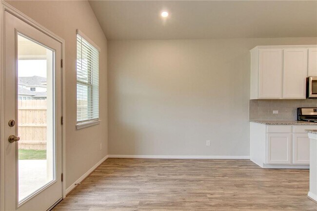 Building Photo - 17012 Lathrop Ave