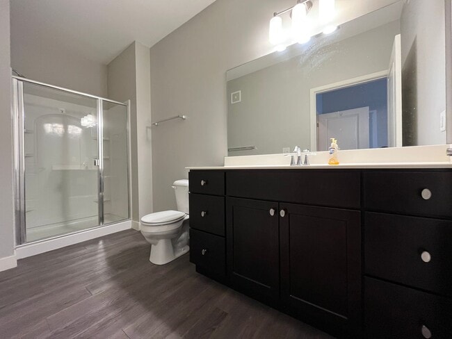 Building Photo - LUXURY 3br/2ba ON THE PENINSULA!! AVAILABLE JUNE 1st!