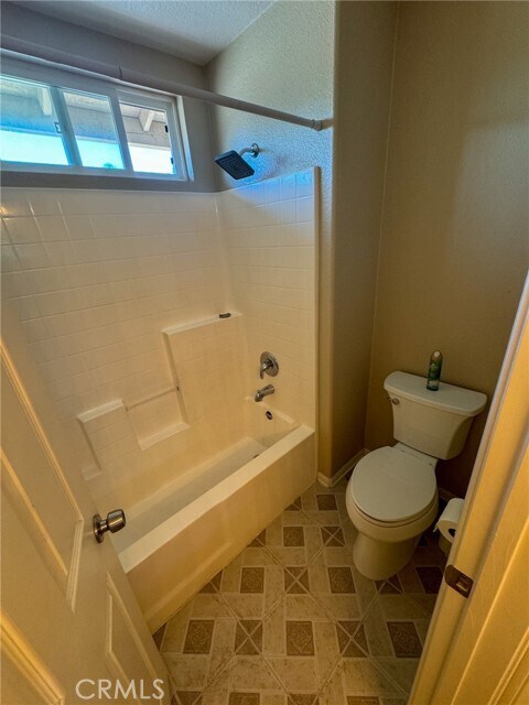 Building Photo - 31486 Pennant Ct