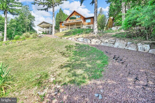 Building Photo - 1506 Wynonah Dr