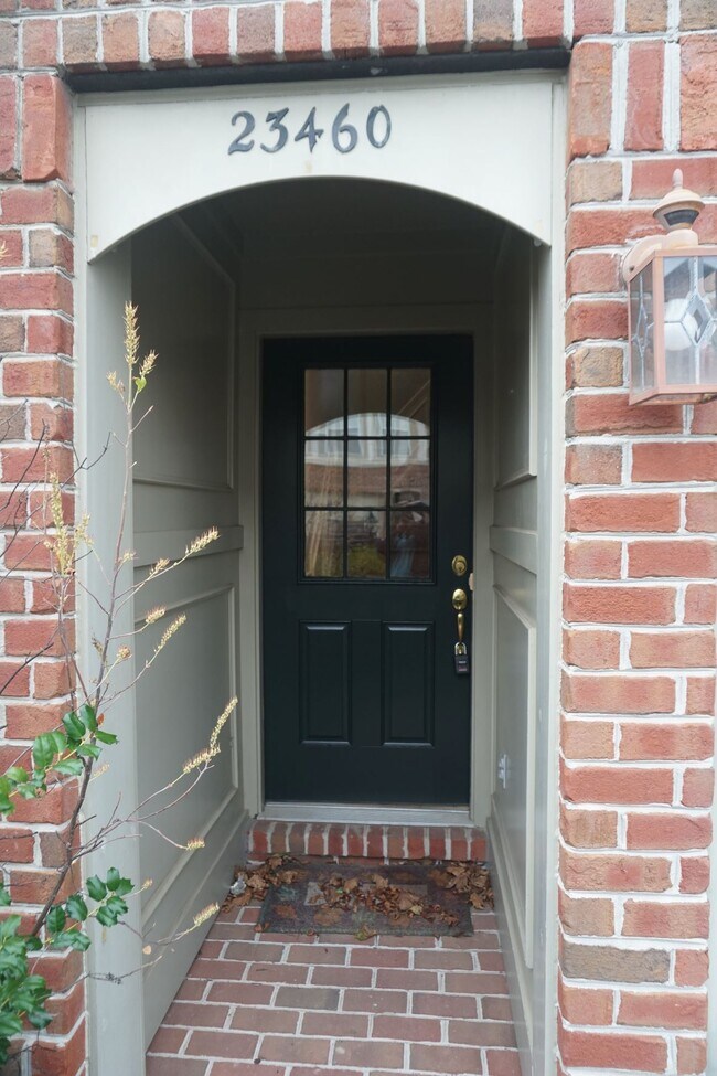 Main Entrance - 23460 Twin Falls Ter