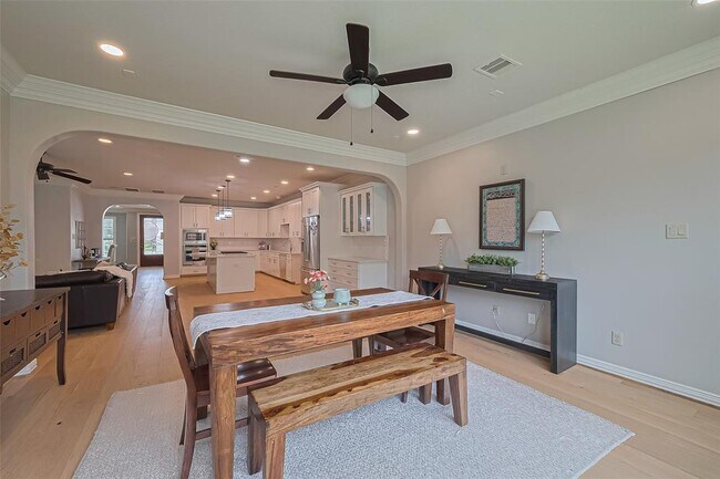 Building Photo - 14238 Flower Creek Ln