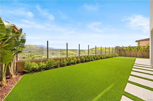 Building Photo - 128 Mossvine