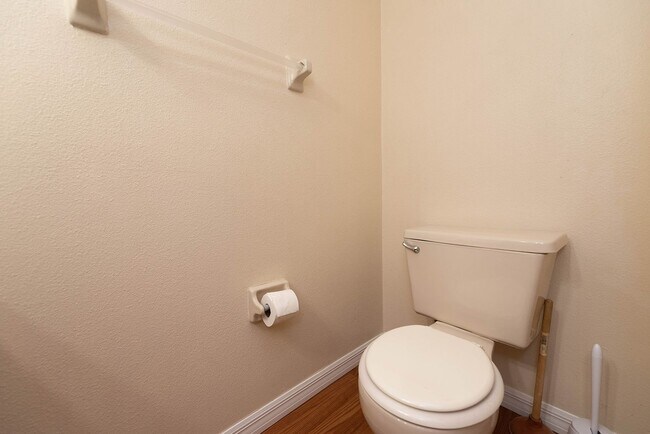 Building Photo - Townhome in Titusville