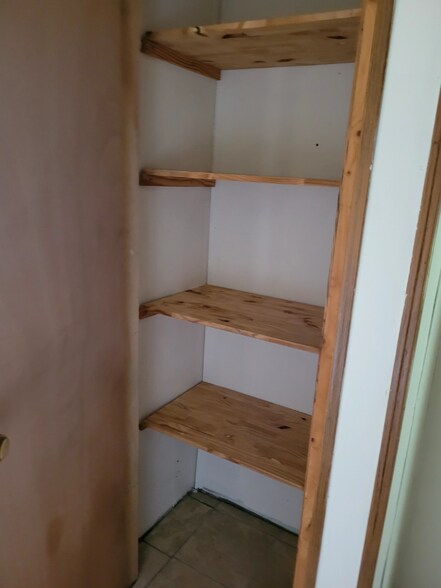 Building Photo - 1087 Hibiscus Rd